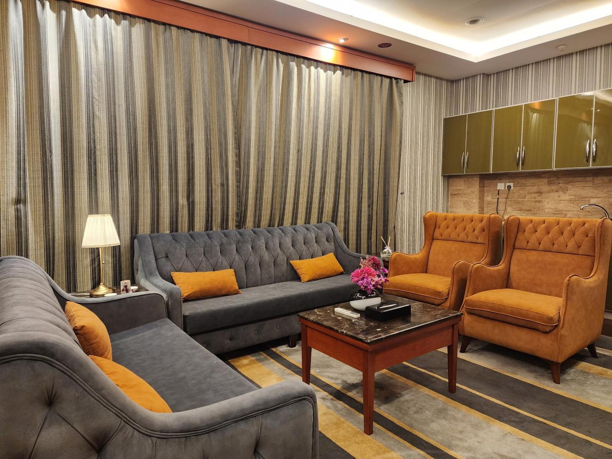 Shaty Alhayat Hotel Suites 제다 외부 사진